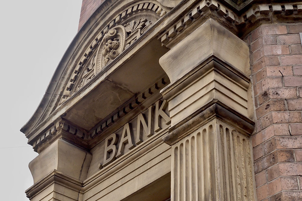 financial institutions monitoring slide 1